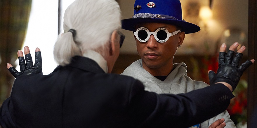 Pharrell Williams pris la main dans le sac (Chanel)